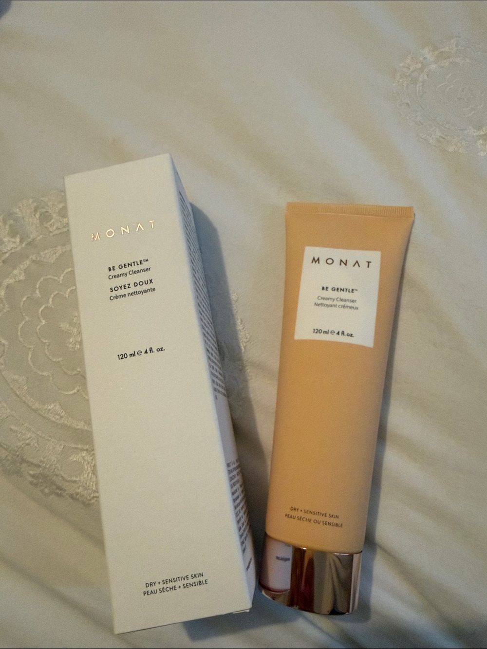 MONAT Be Gentle Creamy Cleanser – Peach Tone
